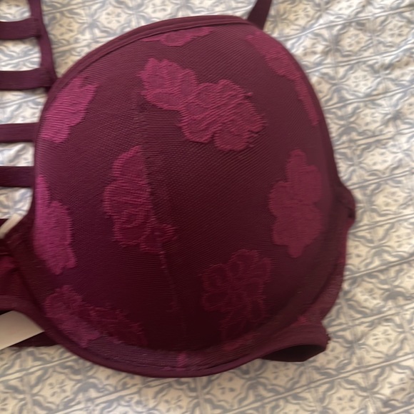 Bundle of 2 NWOT Victoria’s Secret PINK Lace Bras / Bralettes - Picture 10 of 12